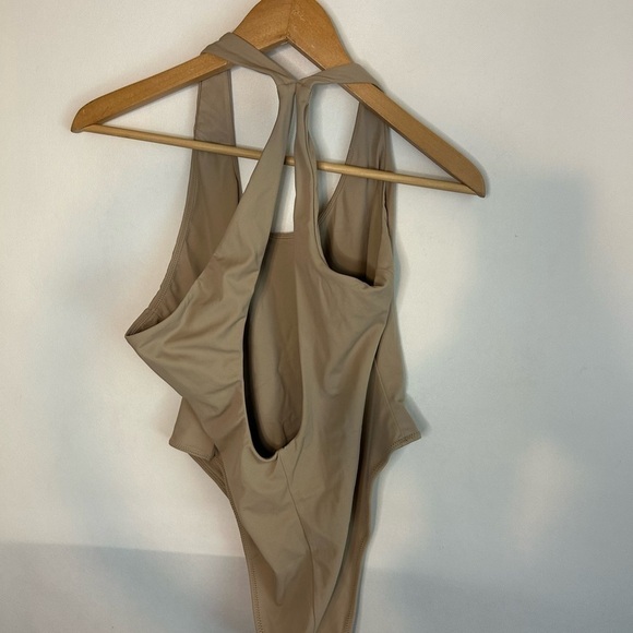 Pacsun Swim La Hearts Neutral One Piece Swimsuit Asymmetrical Open Back Large - Picture 4 of 8